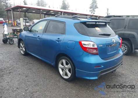 2010 Toyota Matrix z USA, uszkodzony, nr VIN 2T1LE4EE7AC014320